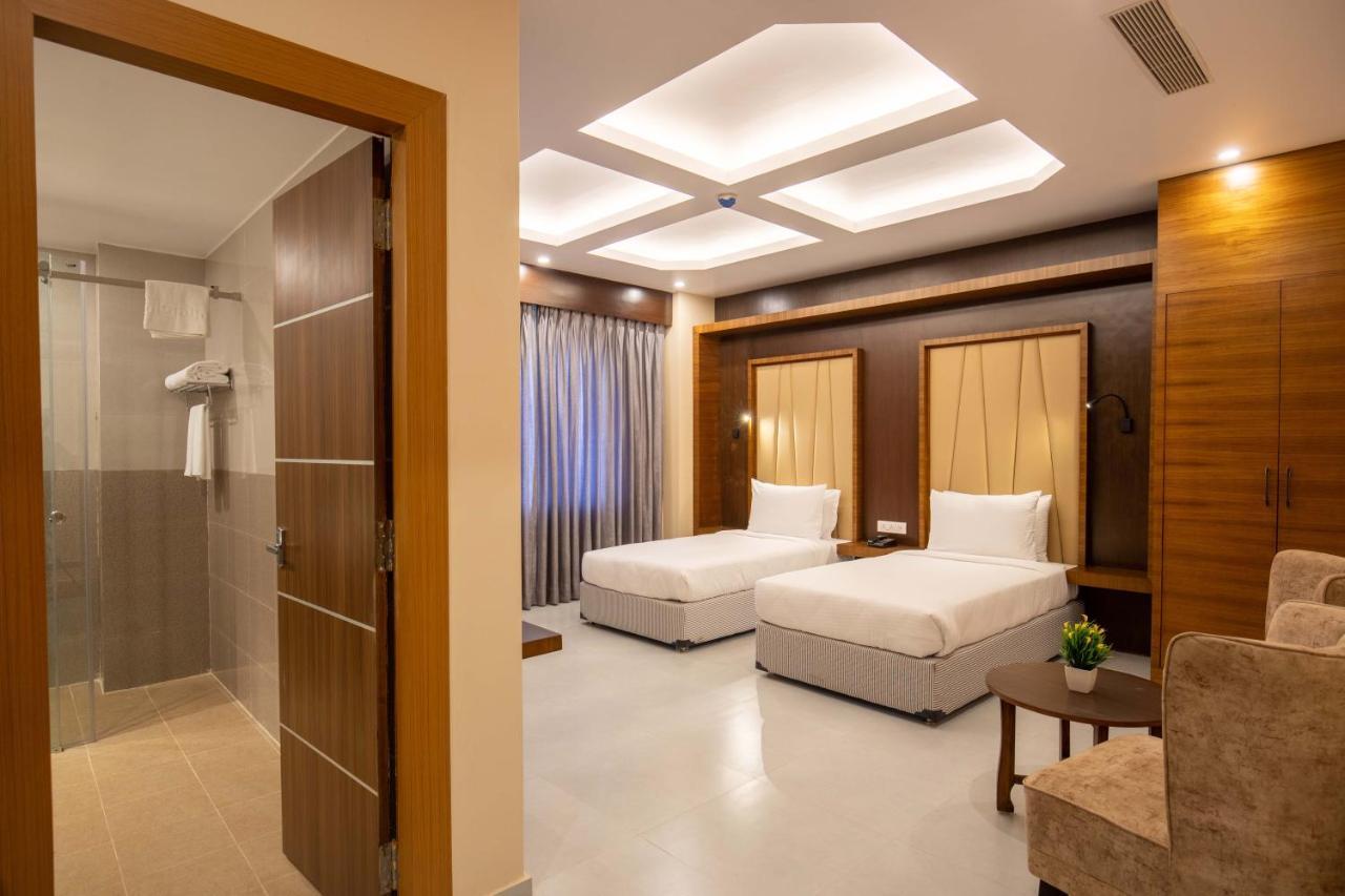 Hotel Palm International Butwal Ngoại thất bức ảnh