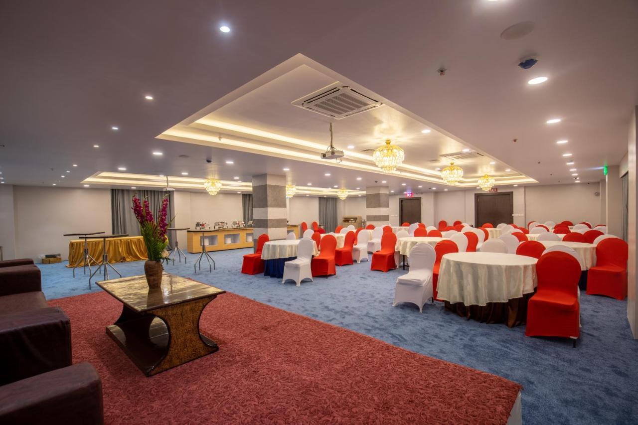 Hotel Palm International Butwal Ngoại thất bức ảnh