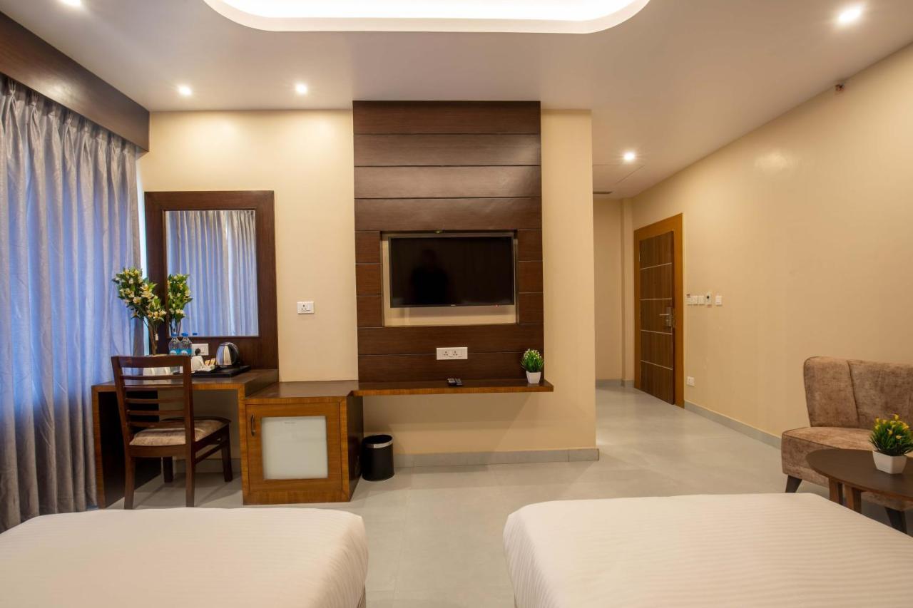Hotel Palm International Butwal Ngoại thất bức ảnh