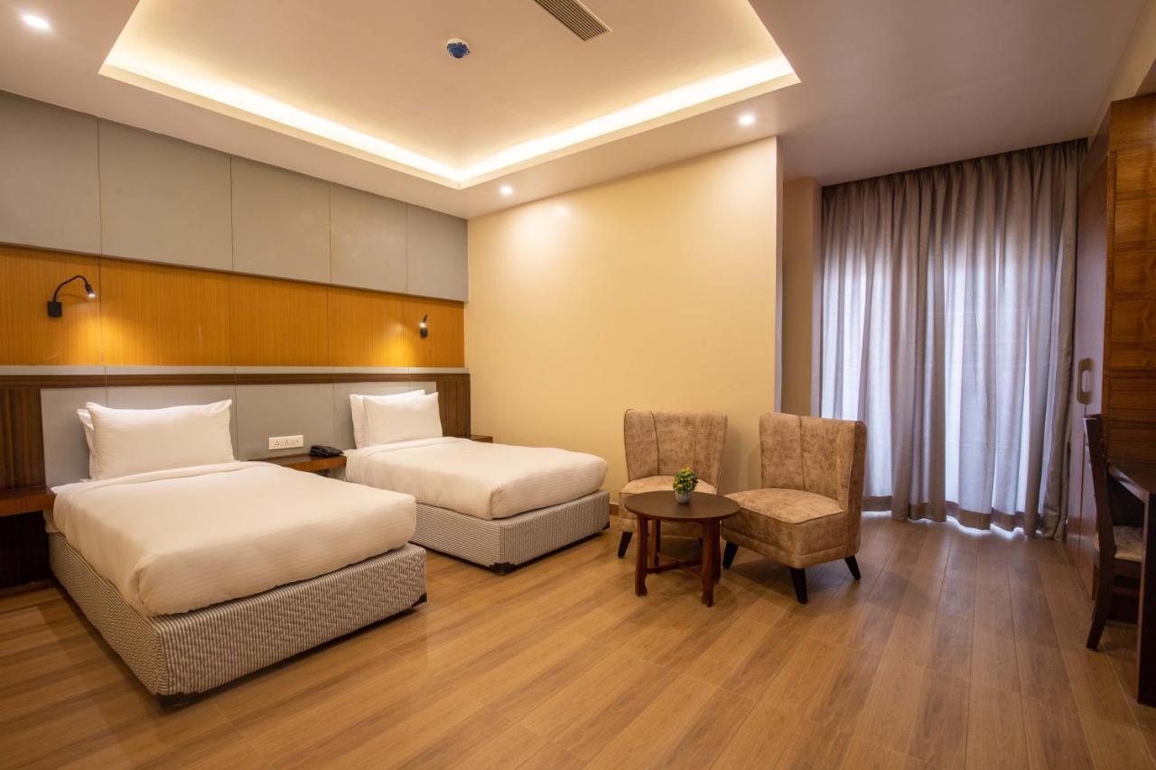 Hotel Palm International Butwal Ngoại thất bức ảnh