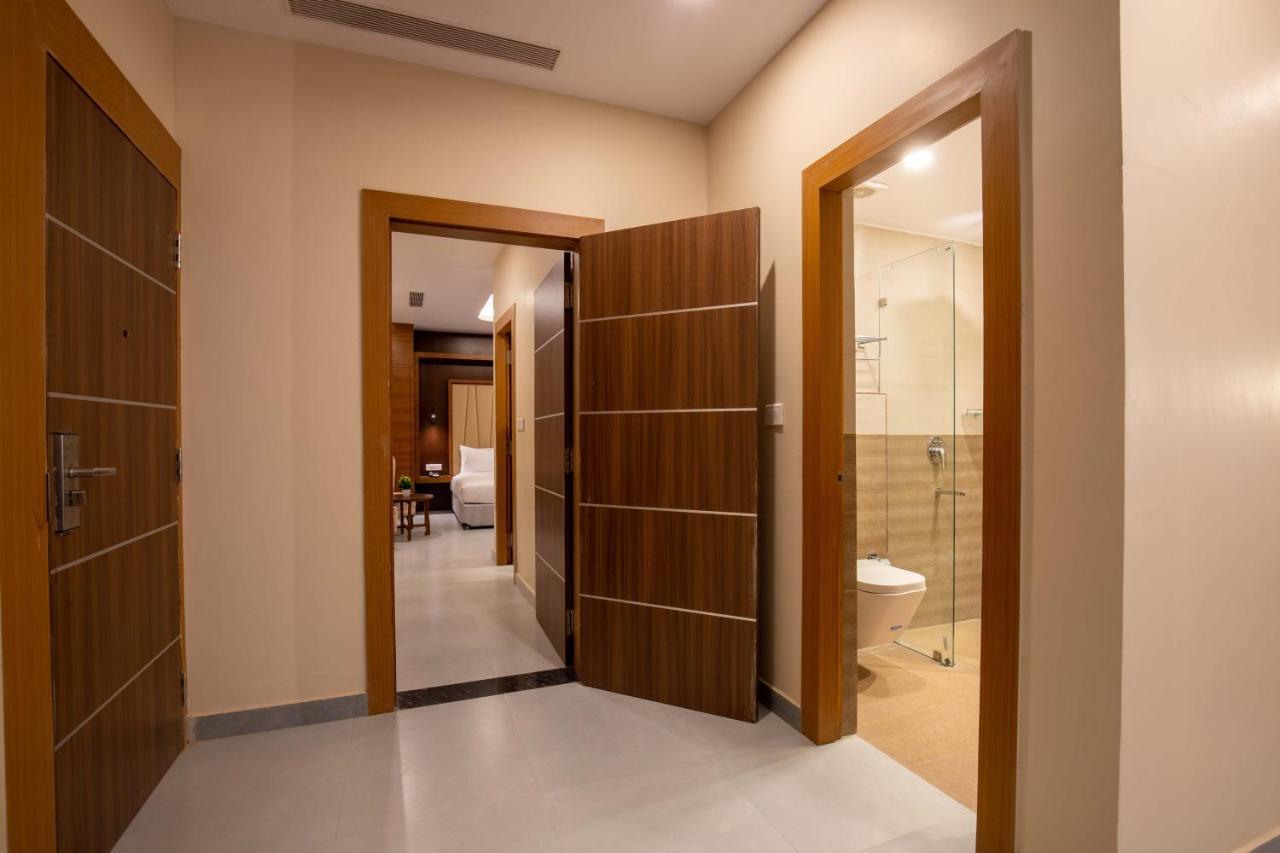 Hotel Palm International Butwal Ngoại thất bức ảnh