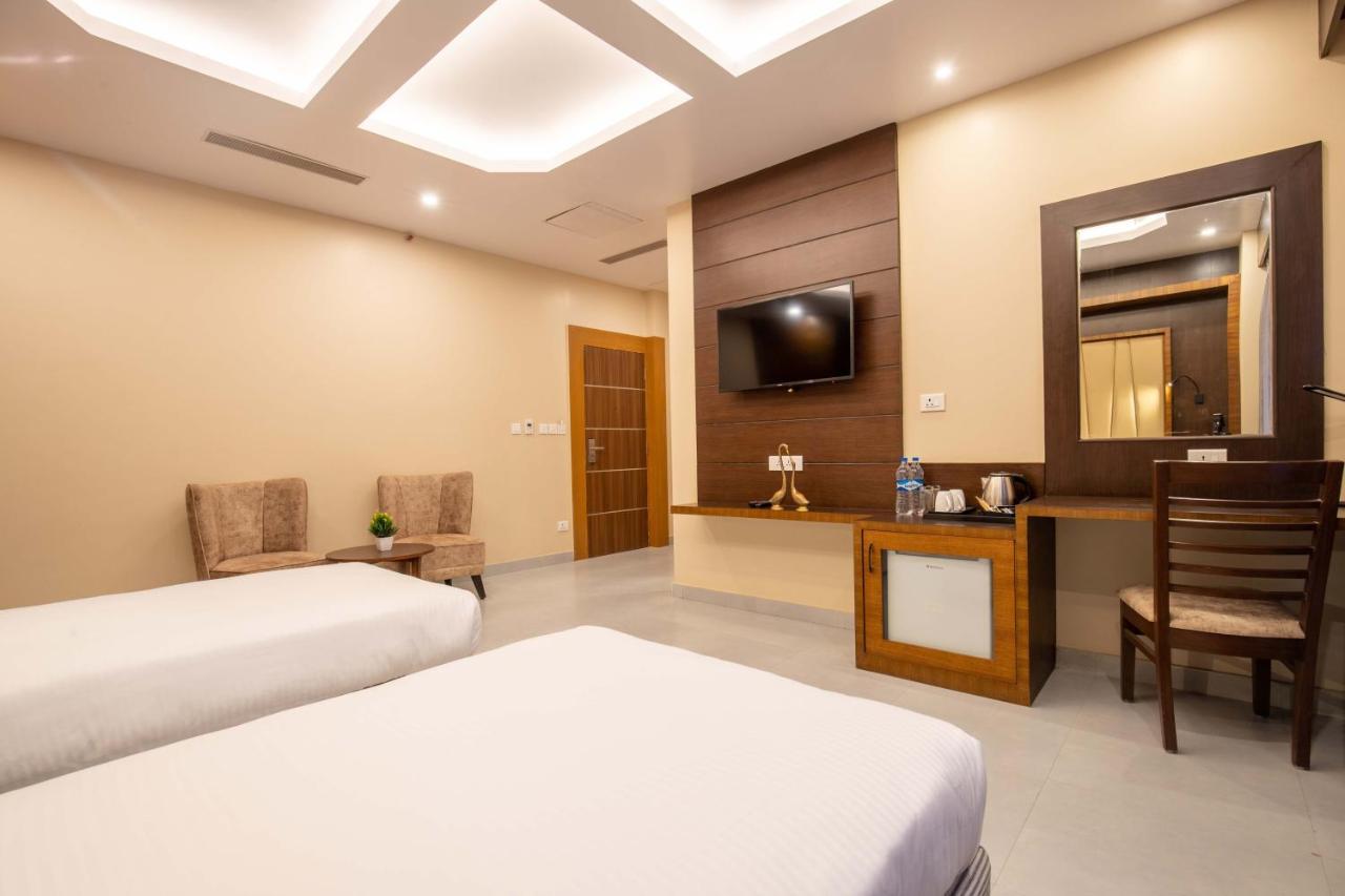 Hotel Palm International Butwal Ngoại thất bức ảnh