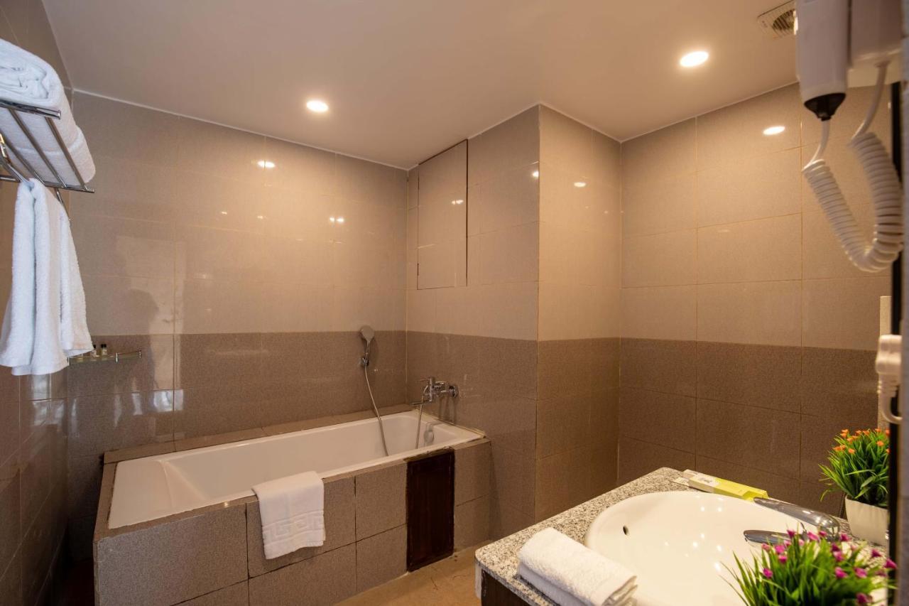 Hotel Palm International Butwal Ngoại thất bức ảnh