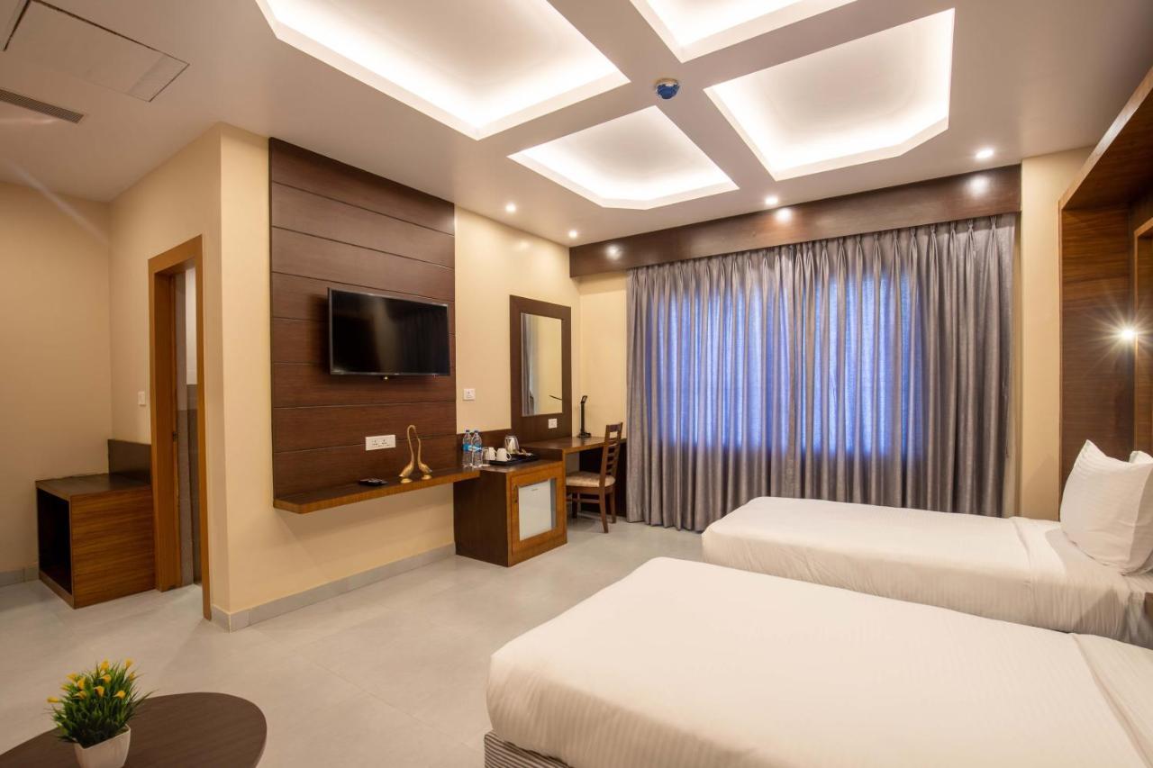 Hotel Palm International Butwal Ngoại thất bức ảnh
