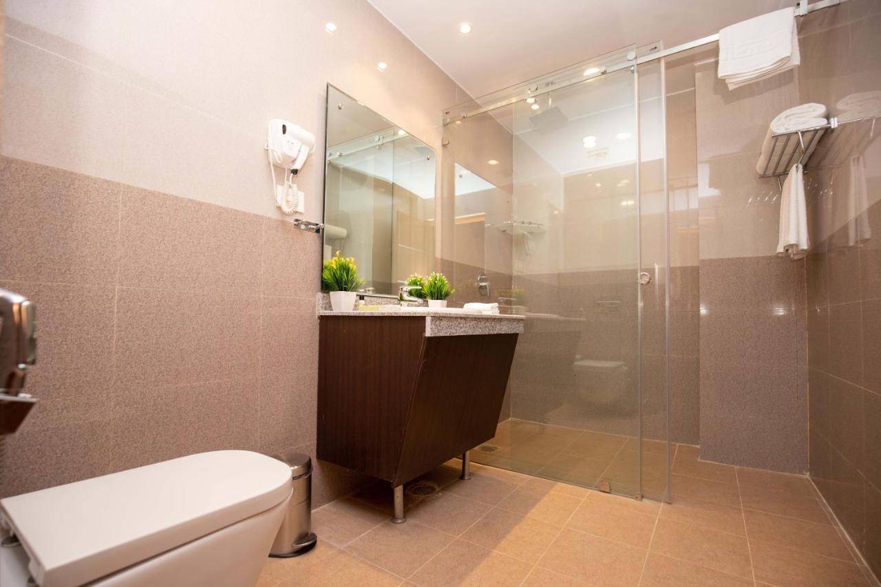 Hotel Palm International Butwal Ngoại thất bức ảnh